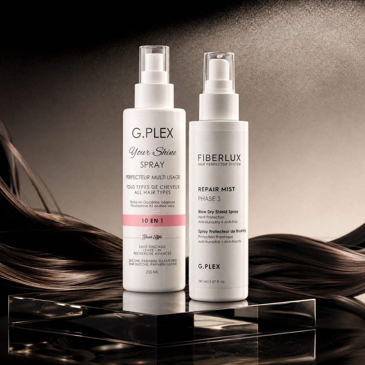 Deux sprays capillaires G.PLEX sans rinçage, Your-Shine et FIBERLUX, présentés dans une nature morte beauté premium.